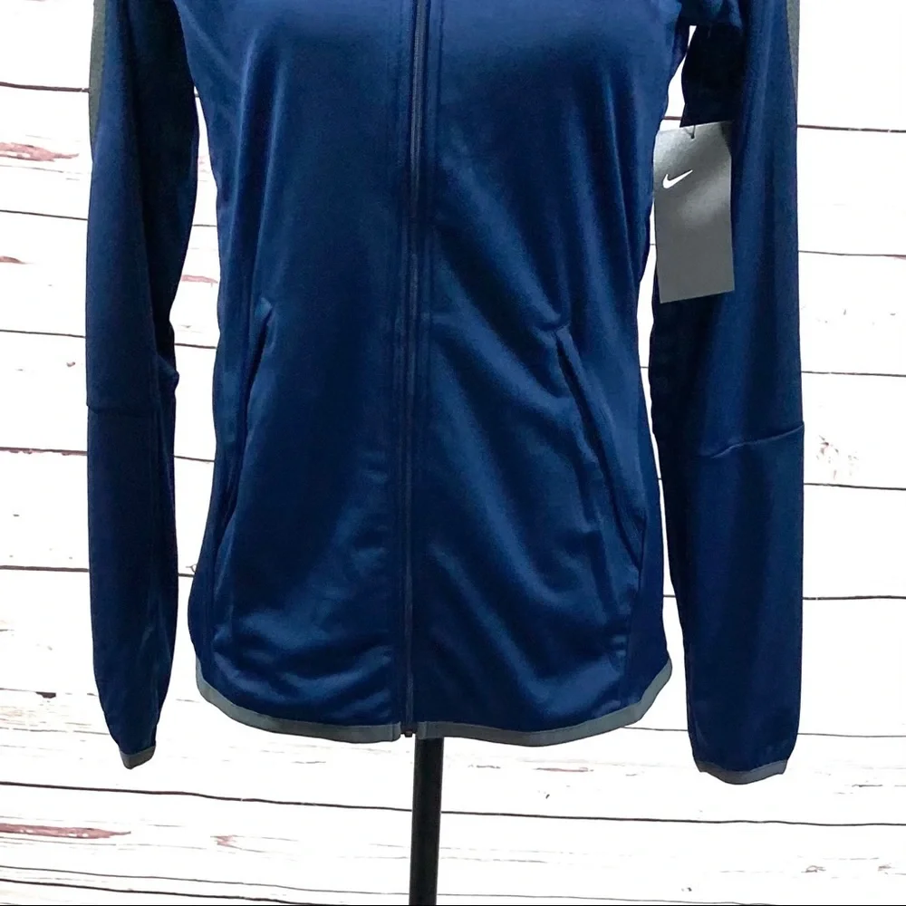 Nike women’s team